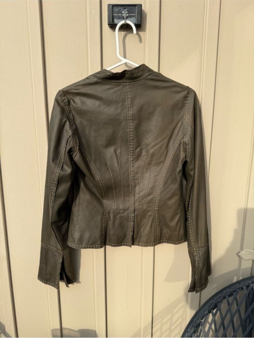 Vintage Danier Genuine Leather Olive Green Jacket with Pink & Yellow Stitching - Picture 8 of 11